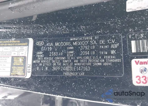 2020 Kia Forte Fe/Lxs z USA, uszkodzony, nr VIN 3KPF24AD3LE147163